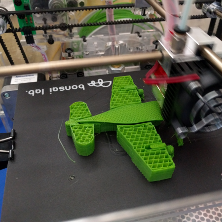 マイ3Dプリンター」56、57号 プリント実践編のフィラメントは